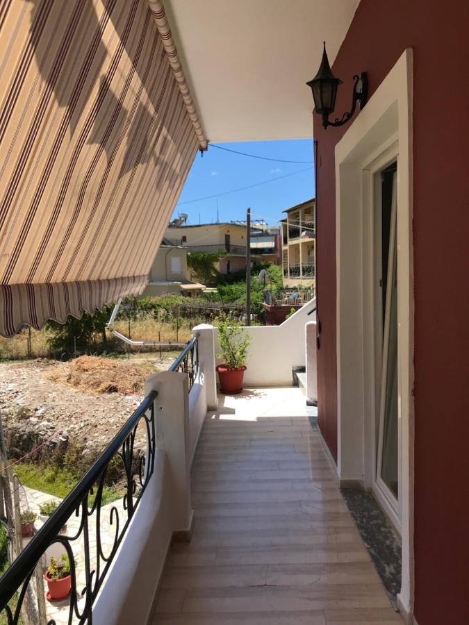Loula'S Apartments Gouvia Exterior photo